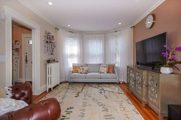 38 Edgemere Road Boston, MA 02132 - Photo 12 of 29