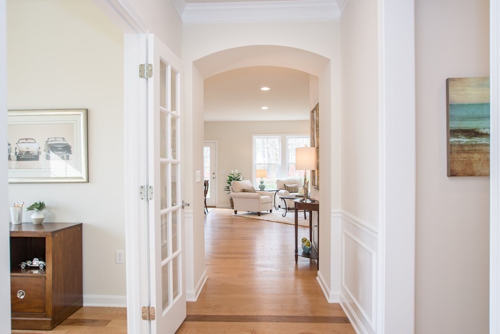 84 Shannon Way, Unit 9728 Upton, MA 01568 - Photo 4 of 17