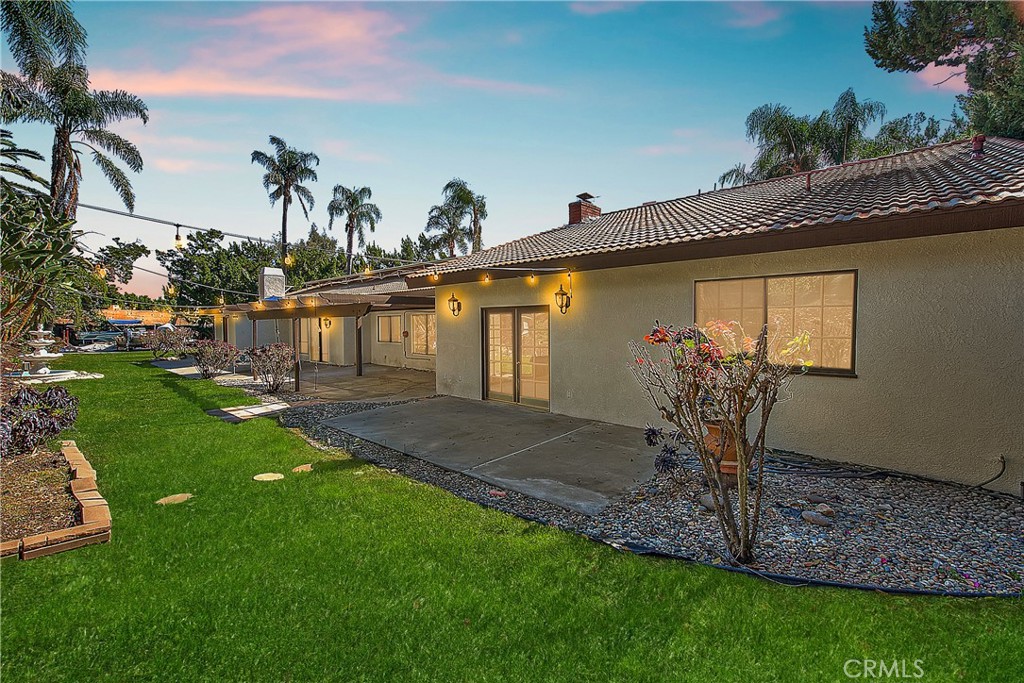 9828 Flying Mane Rancho Cucamonga, CA 91737 - Photo 68 of 81 Twilight
