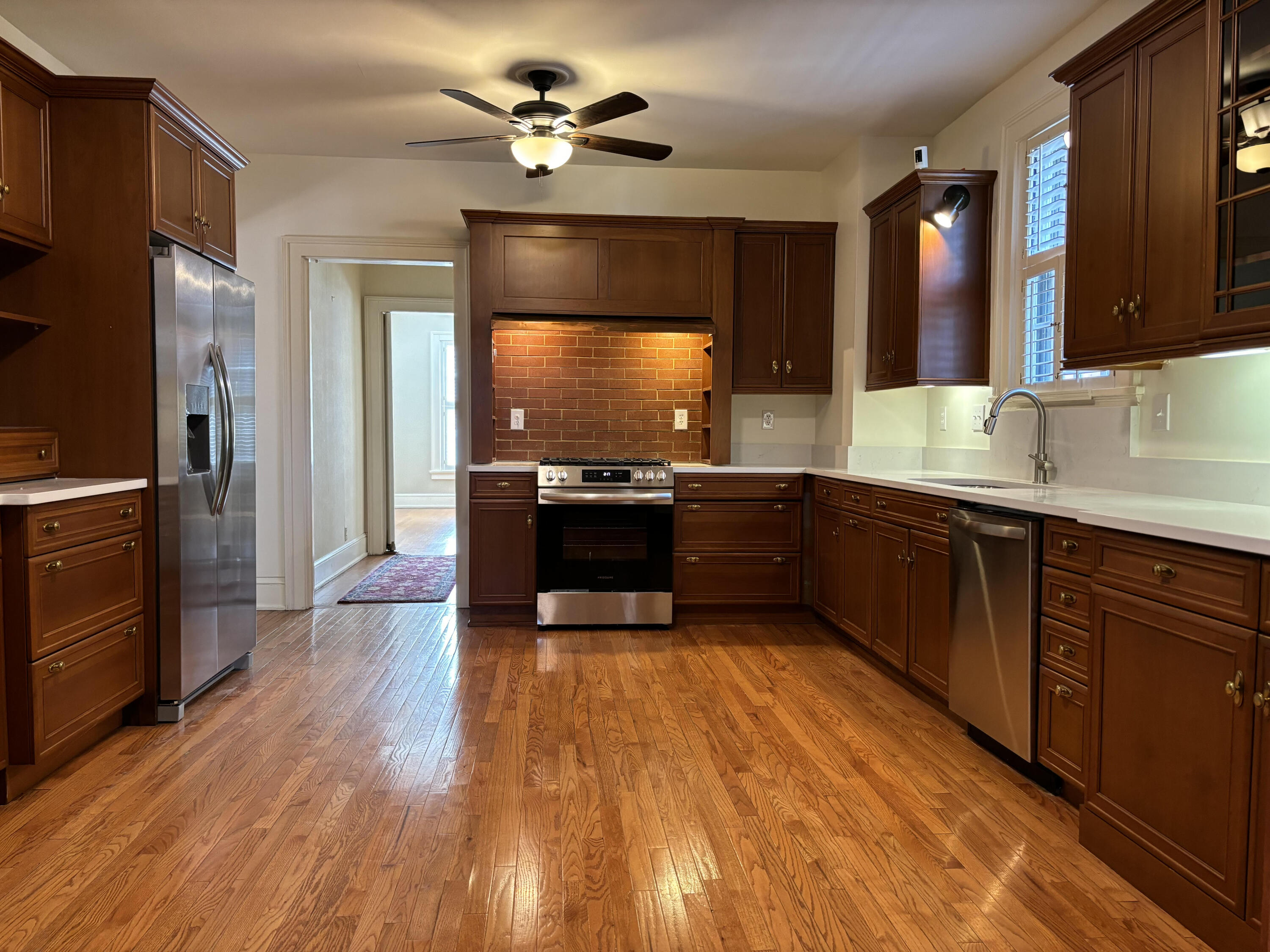 1517 Richmond Road Lexington, KY 40502 - Photo 8 of 29 unnamed (3)