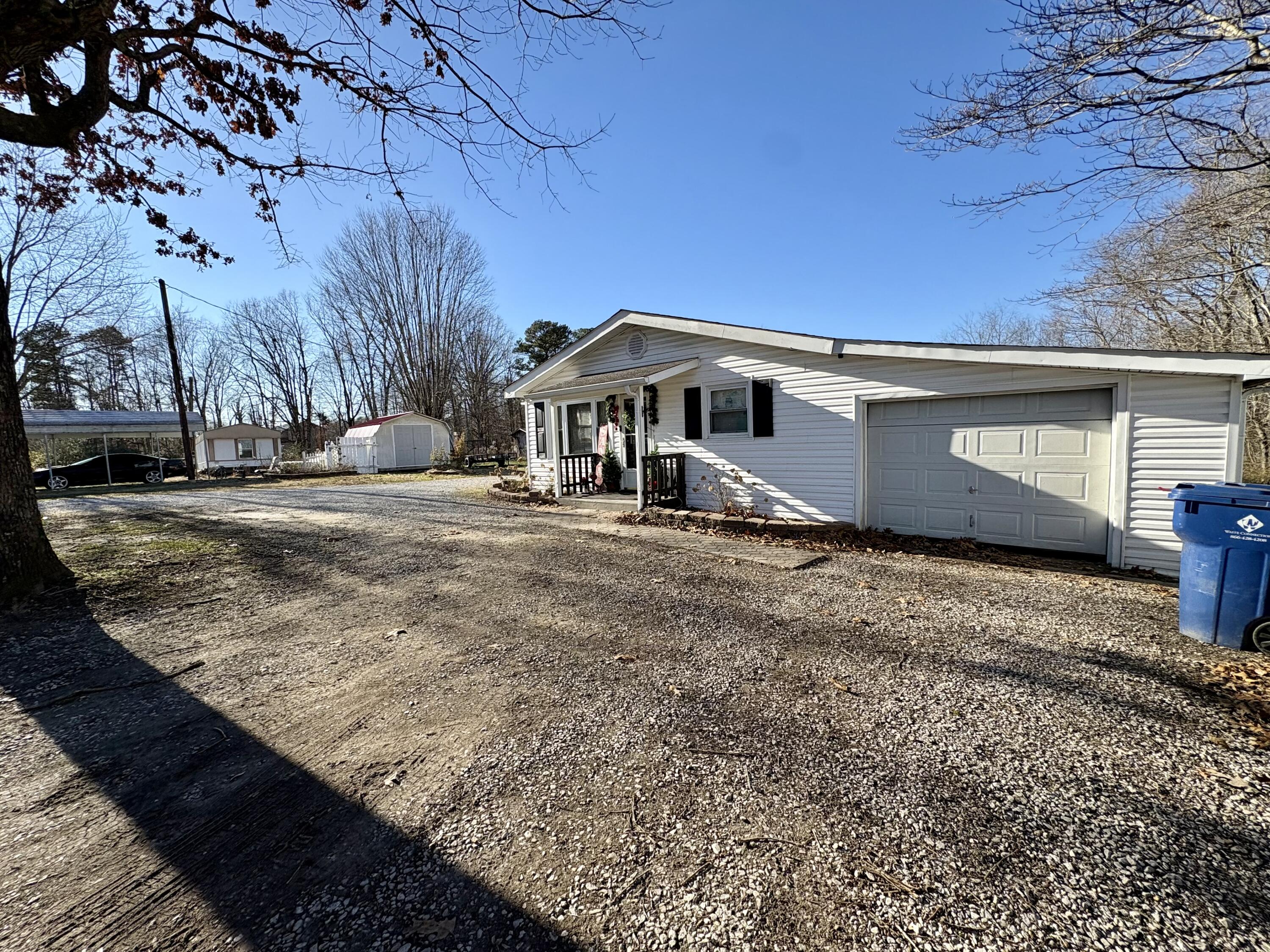 207 Foley Road Corbin, KY 40701 - Photo 13 of 42 IMG_8587