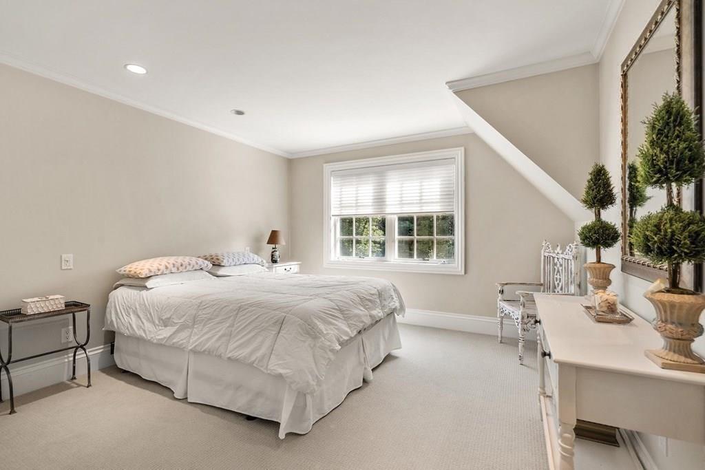 196 Bridle Trail Road Needham, MA 02492 - Photo 17 of 23