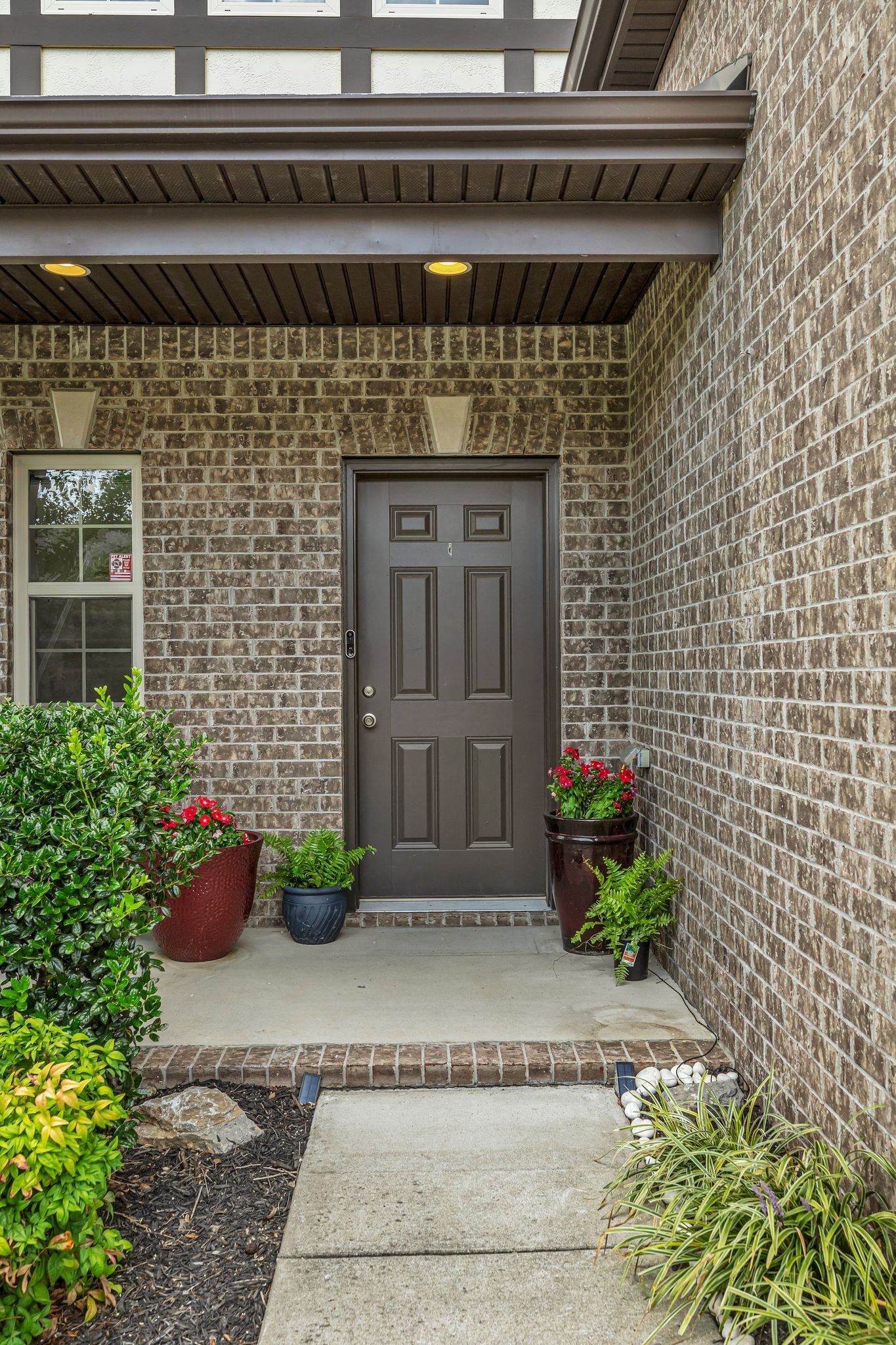 1360 Coates Lane Gallatin, TN 37066 - Photo 4 of 45