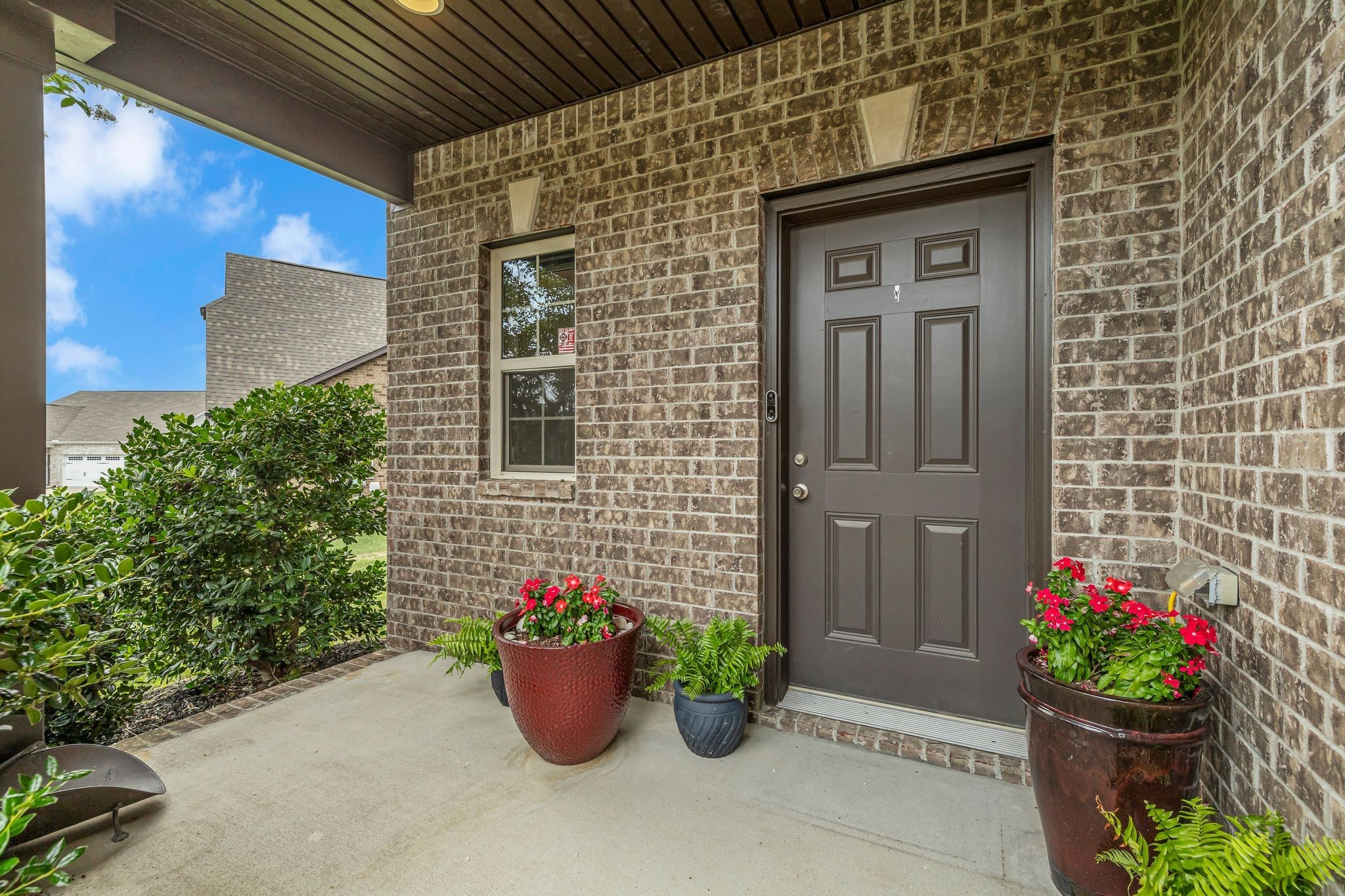 1360 Coates Lane Gallatin, TN 37066 - Photo 5 of 45