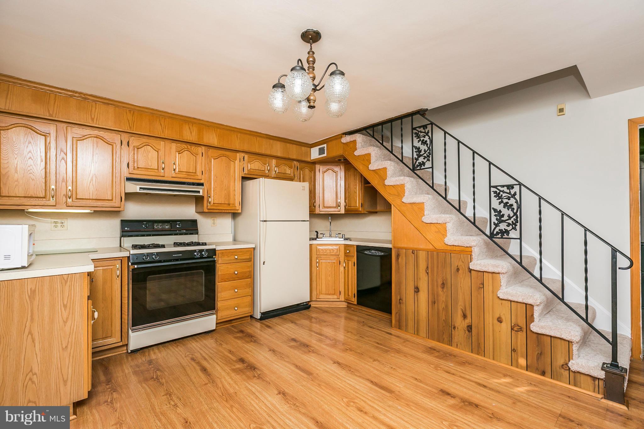 1809 Dunmere Road Baltimore, MD 21222 - Photo 11 of 25 Kitchen