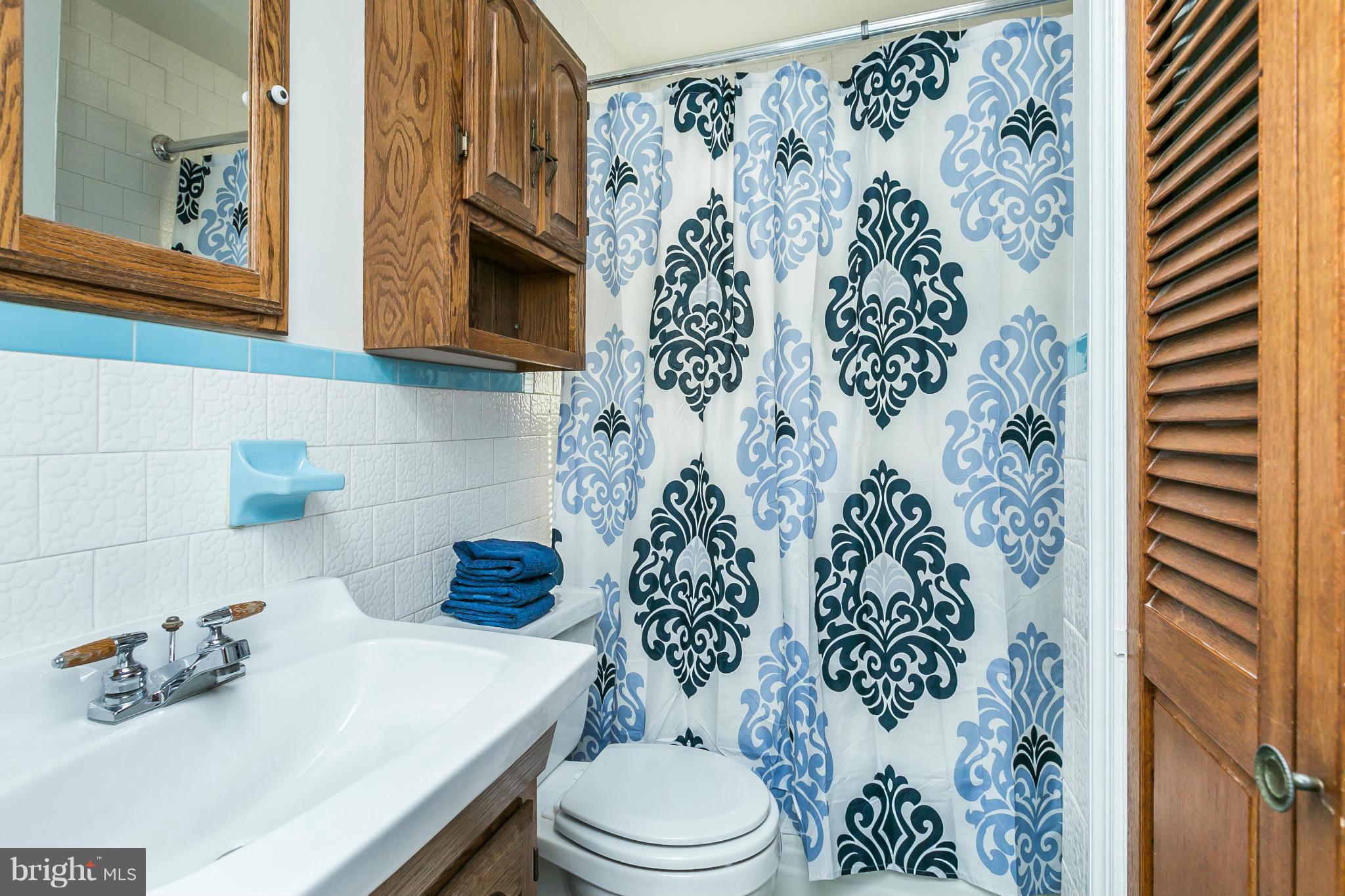 1809 Dunmere Road Baltimore, MD 21222 - Photo 17 of 25 Bath