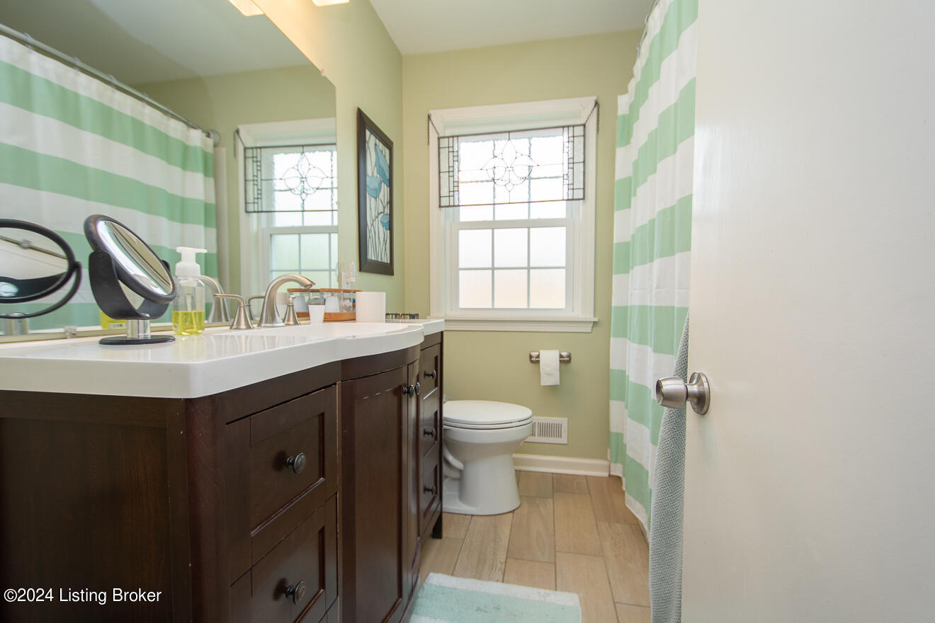 8610 Whipps Bend Road Louisville, KY 40222 - Photo 39 of 73 WhippsBend-39