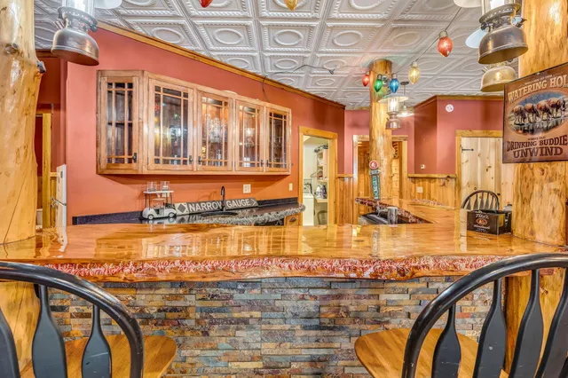 $2,980,000 | 5008 Twin Brook Road, Carrabassett Valley, ME 04947