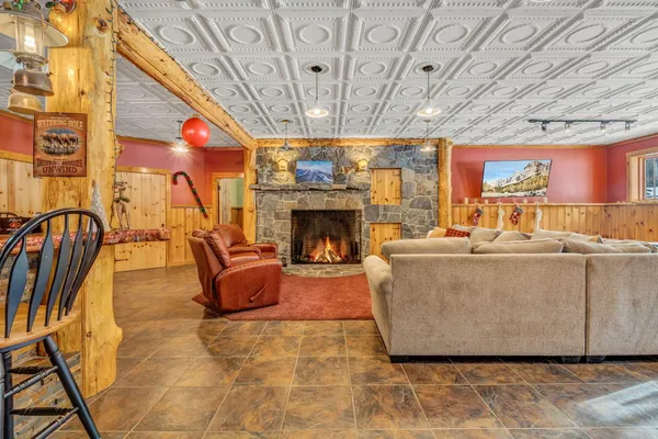 $2,300,000 | 5008 Twin Brook Road, Carrabassett Valley, ME 04947