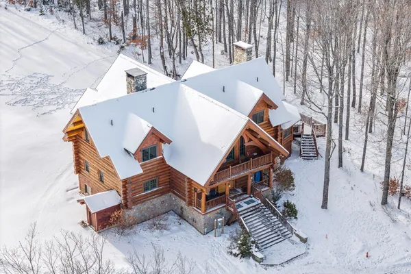 $2,300,000 | 5008 Twin Brook Road, Carrabassett Valley, ME 04947