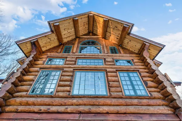 $2,300,000 | 5008 Twin Brook Road, Carrabassett Valley, ME 04947