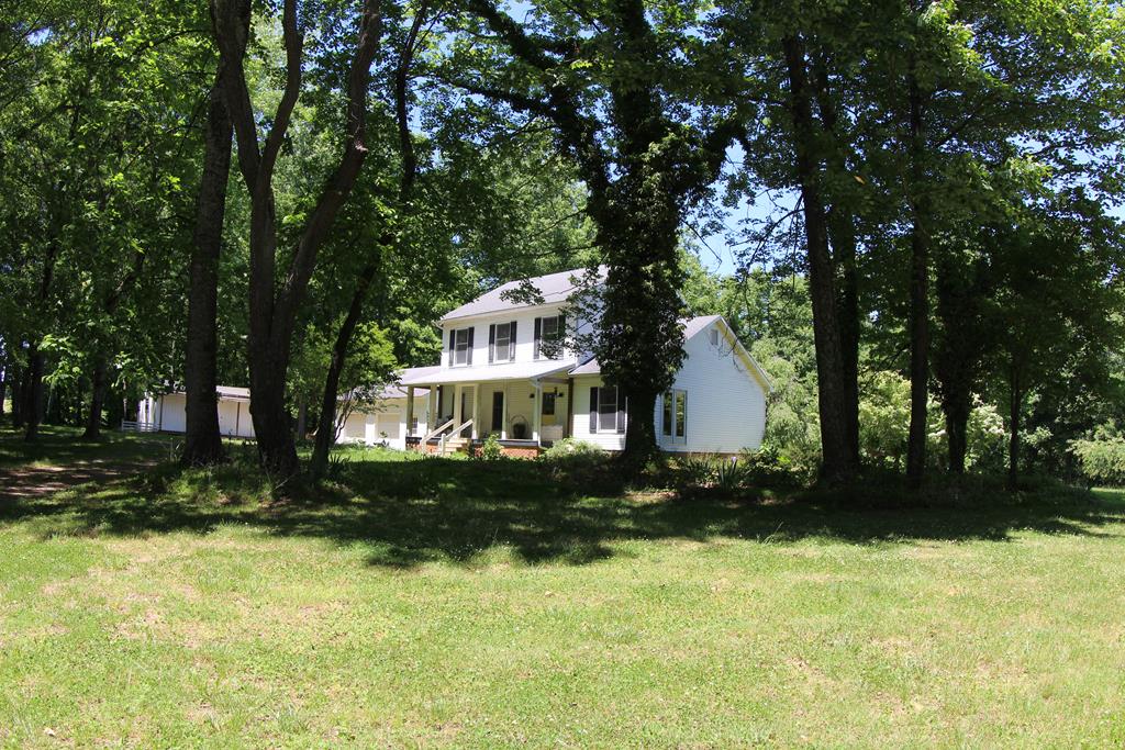 2377 Clark House Farm Road Stuart, VA 24171 - Photo 4 of 45 Gallery Image 4