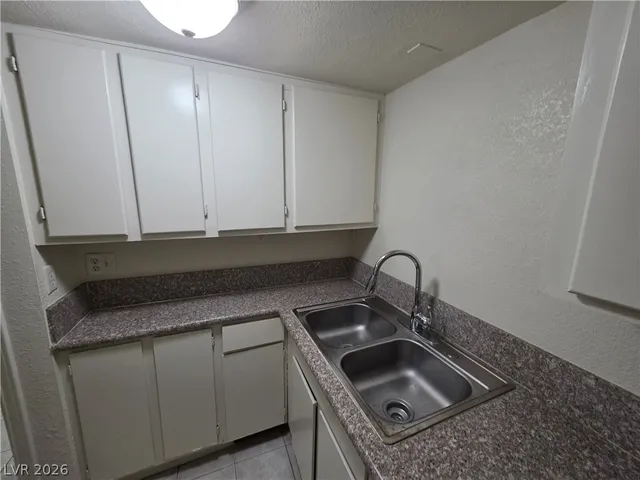$3,100 | 1427 San Felipe Drive, Boulder City, NV 89005