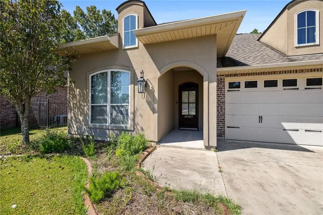 $299,750 | 39387 Meadow Ridge Lane, Ponchatoula, LA 70454