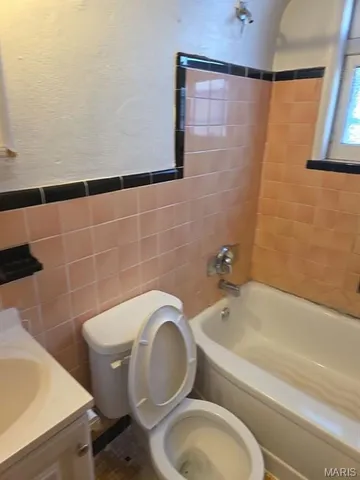 $79,900 | 1067 Melvin Drive, St. Louis, MO 63137