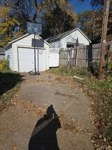 $79,900 | 1067 Melvin Drive, St. Louis, MO 63137