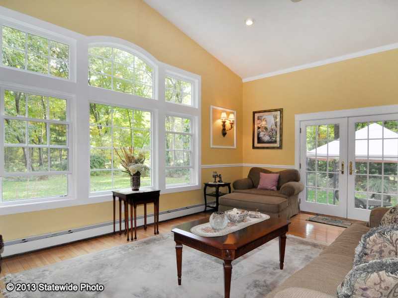 128 Elmdale Road Scituate, RI 02857 - Photo 3 of 25 Den/Family/Great Room.