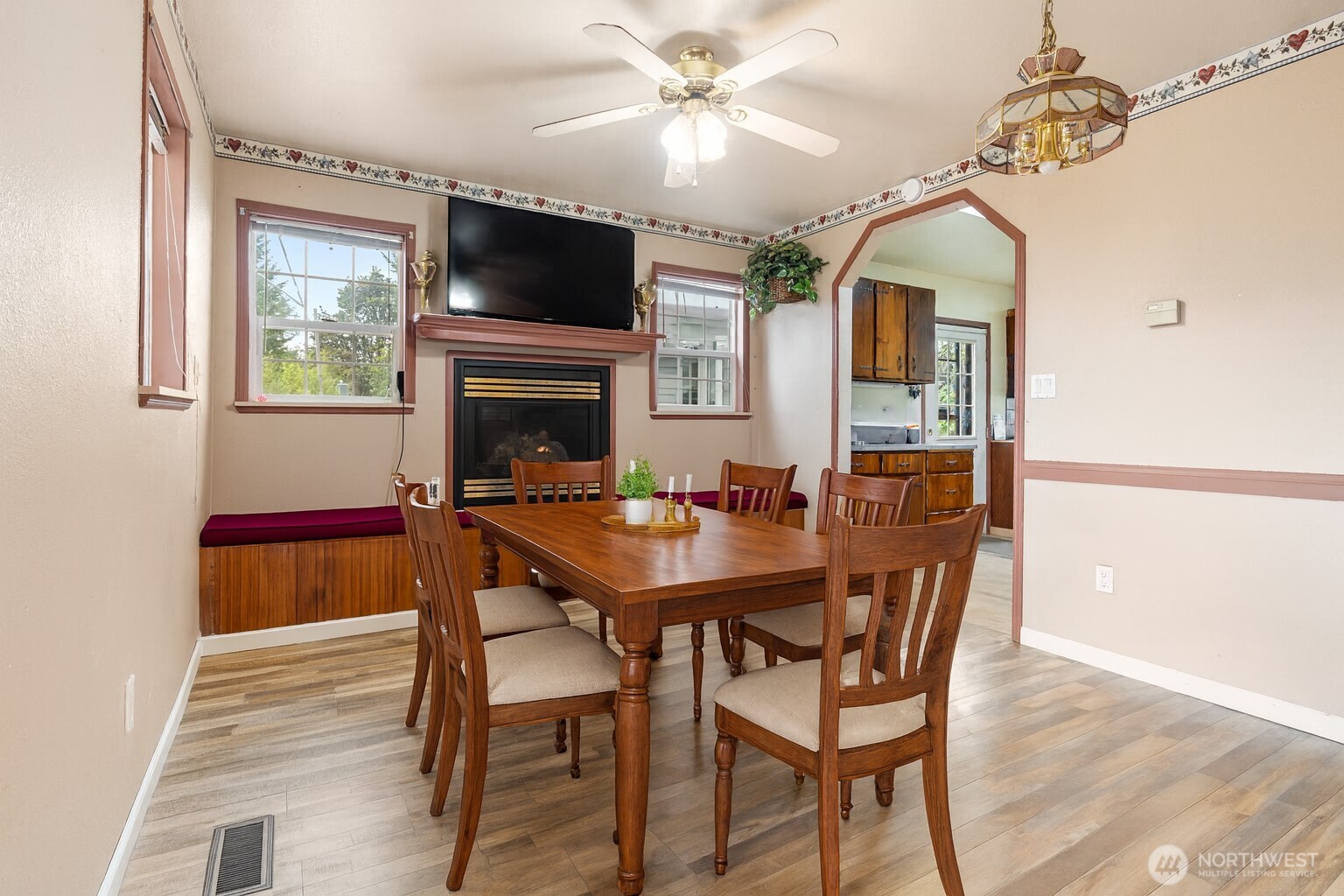 811 Northeast 2nd Street Winlock, WA 98596 - Photo 11 of 38