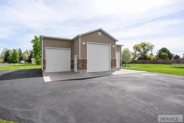 $725,000 | 3902 East 154 North, Rigby, ID 83442