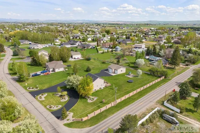 $725,000 | 3902 East 154 North, Rigby, ID 83442