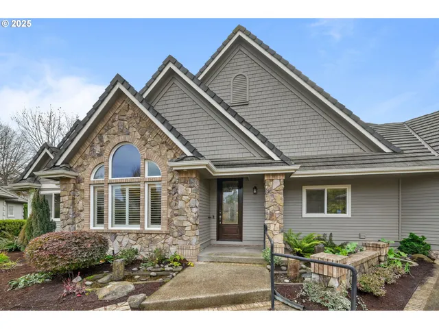 $925,000 | 3234 Riverplace Drive, Eugene, OR 97401