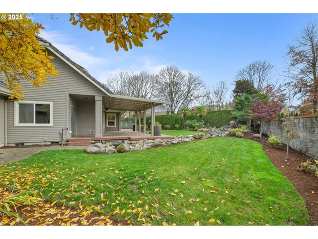 $925,000 | 3234 Riverplace Drive, Eugene, OR 97401