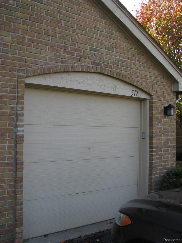 517 Tennyson Rochester, MI 48307 - Photo 53 of 54 1980-01-01 00.27