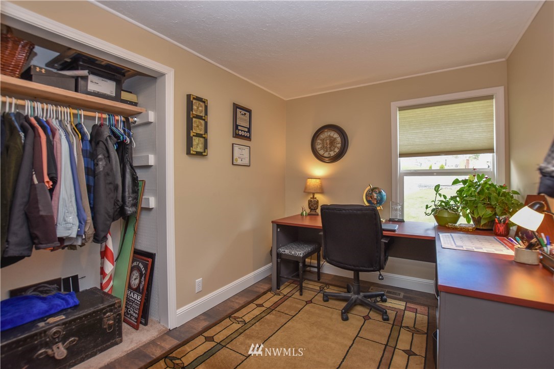 1245 Ostrander Road Kelso, WA 98626 - Photo 17 of 25 Gallery Image 17