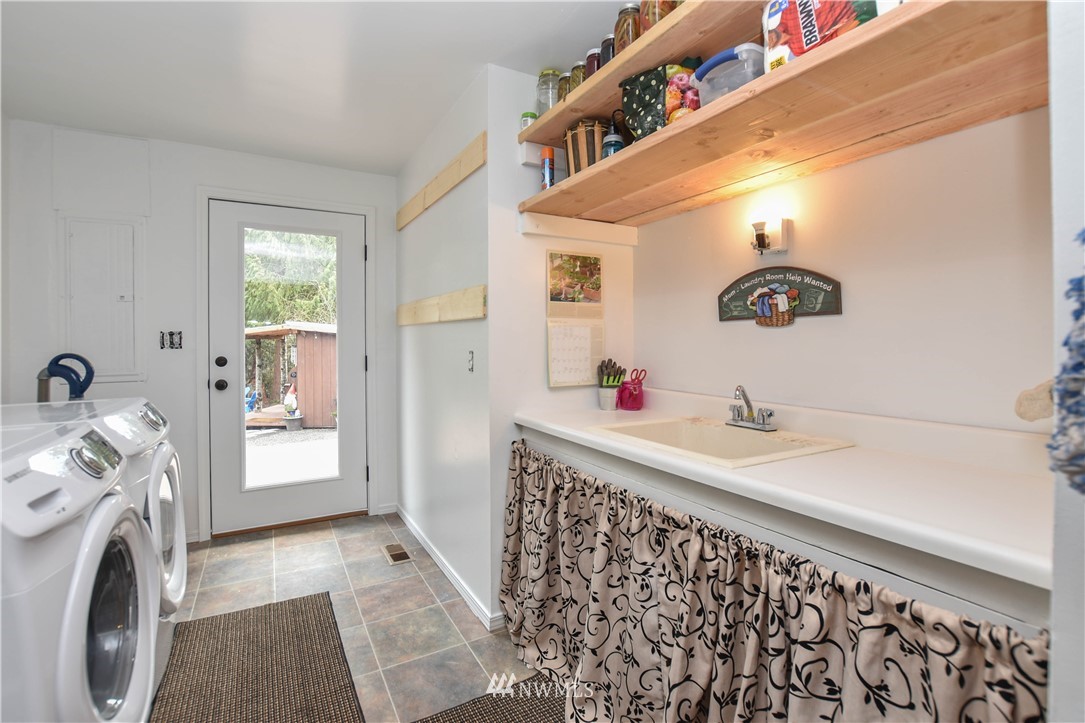 1245 Ostrander Road Kelso, WA 98626 - Photo 19 of 25 Gallery Image 19
