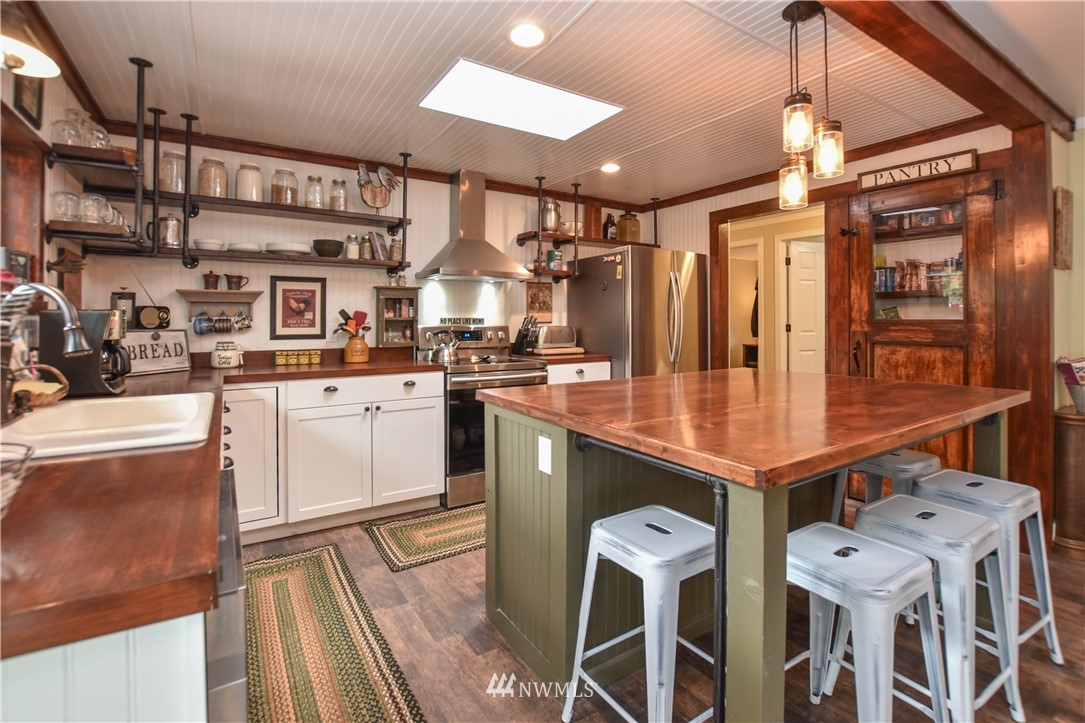 1245 Ostrander Road Kelso, WA 98626 - Photo 8 of 25 Gallery Image 8