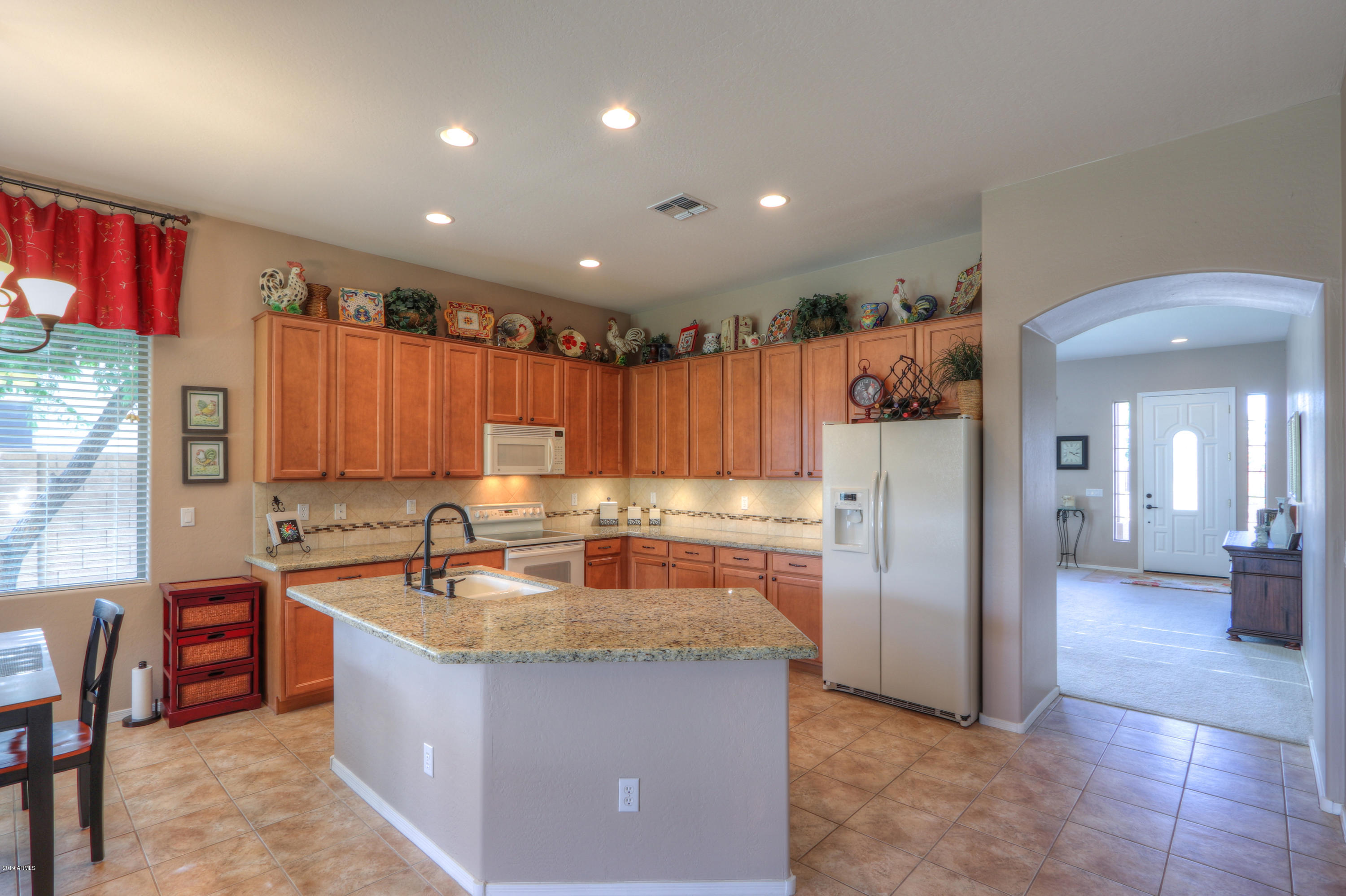 43157 West Venture Road Maricopa, AZ 85138 - Photo 10 of 54 10