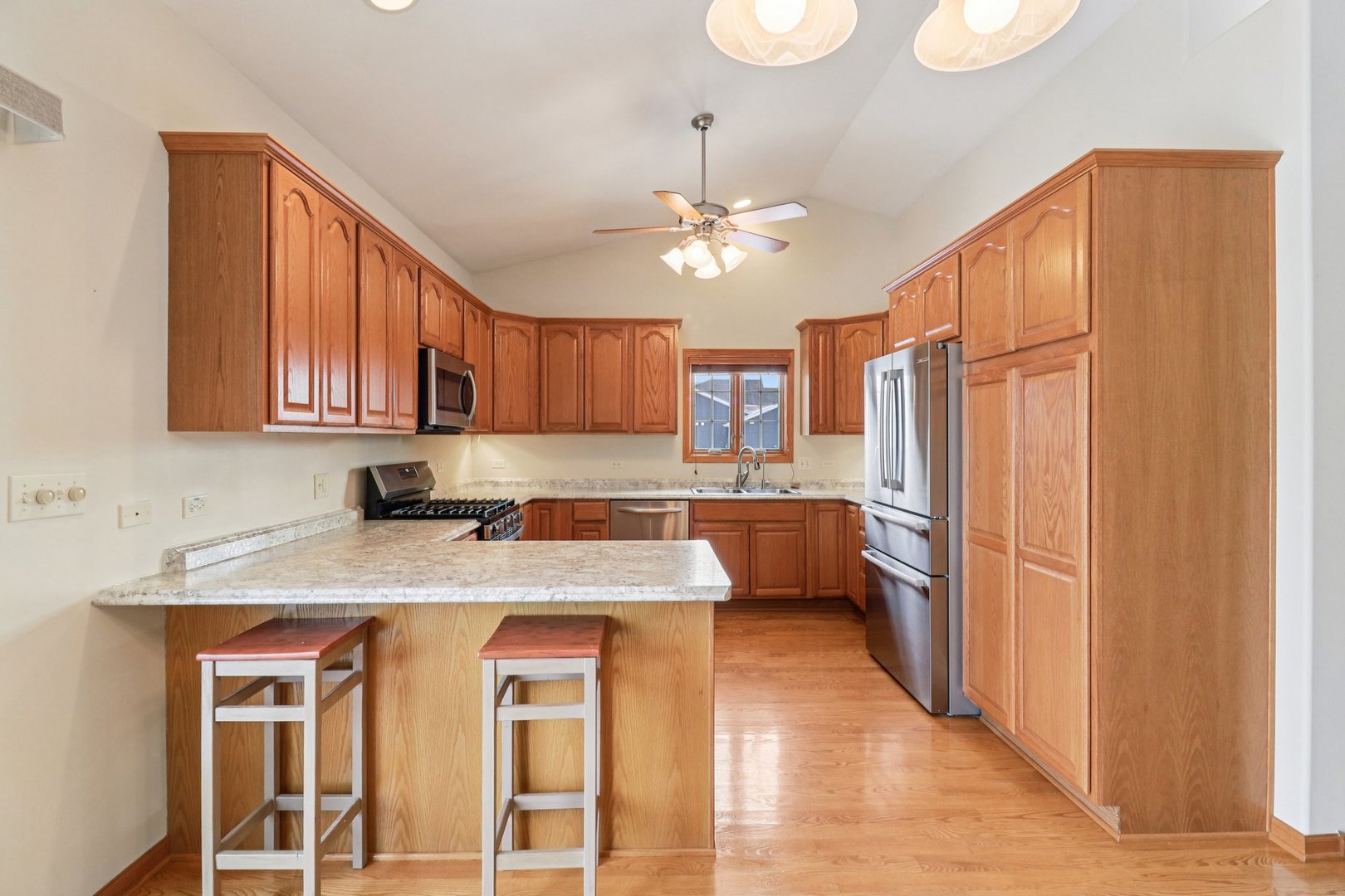 832 Mary Court Marengo, IL 60152 - Photo 9 of 42