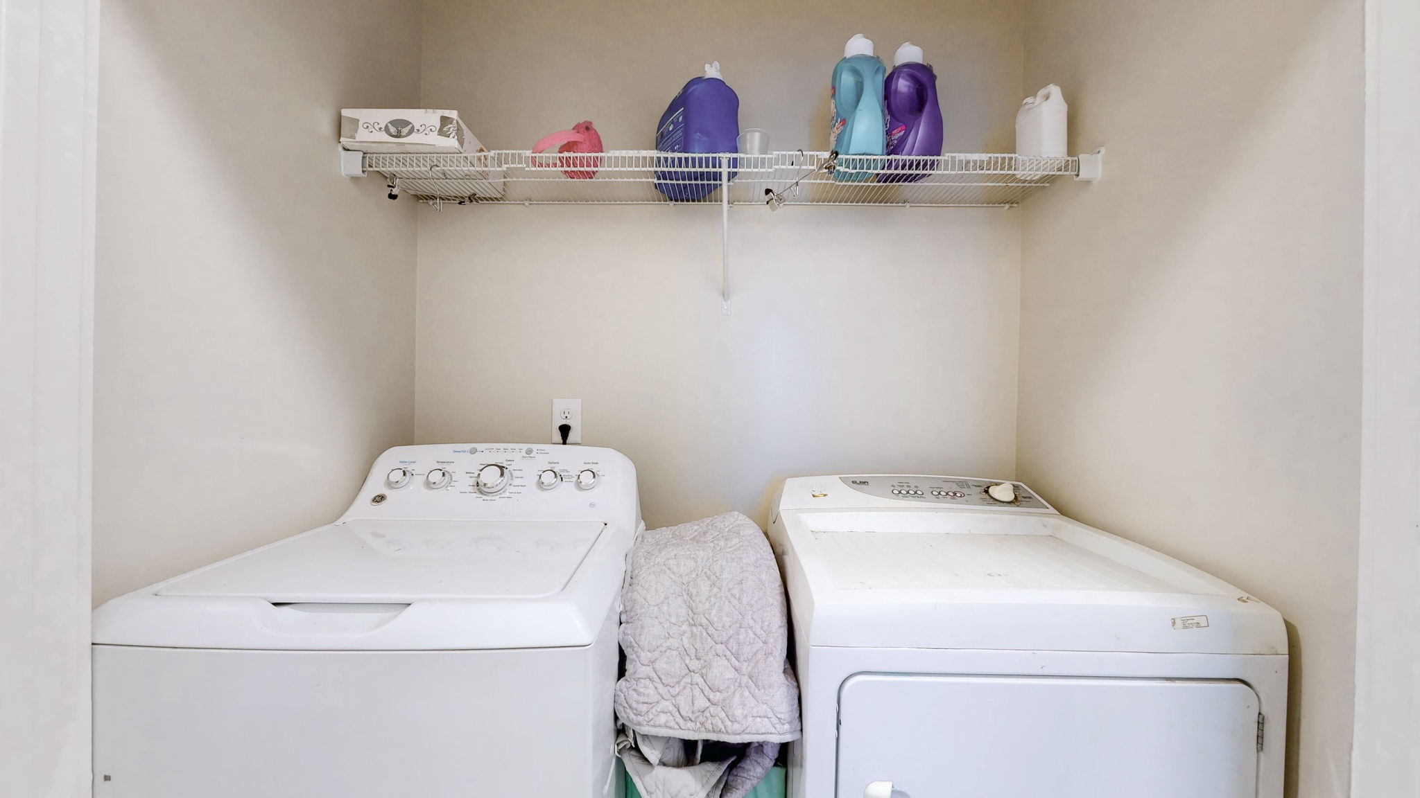 234 Cedarview Drive Antioch, TN 37013 - Photo 27 of 50 a utility room with dryer and washer