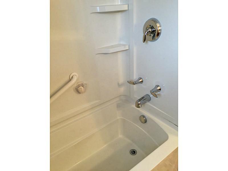 677 Davidson Drive Rochester, PA 15074 - Photo 11 of 25 Full Bath.