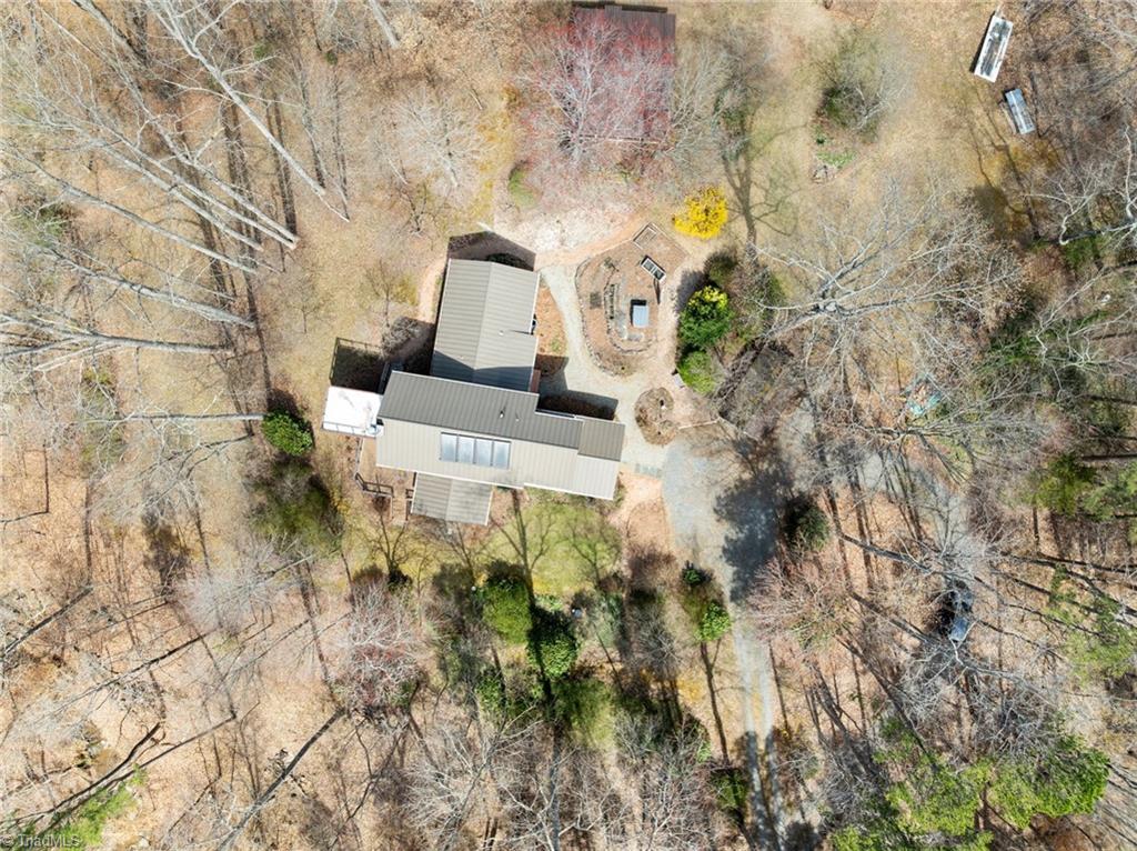 8804 Dapple Grey Road Oak Ridge, NC 27310 - Photo 3 of 48
