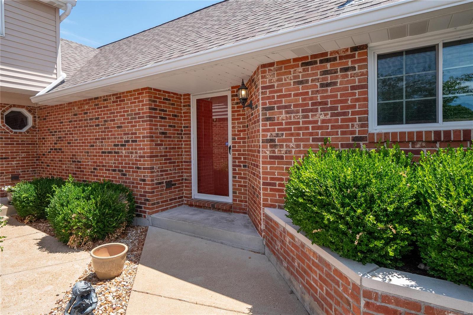 921 Alpine Ridge Drive Ballwin, MO 63021 - Photo 2 of 34 Gallery Image 2