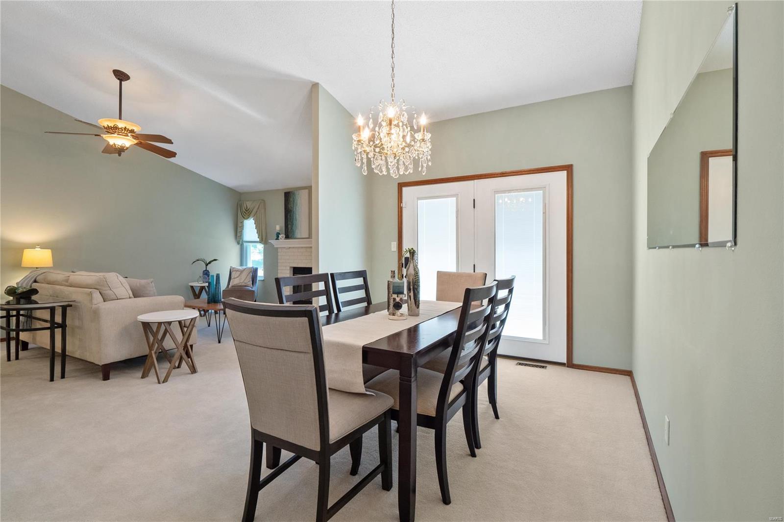 921 Alpine Ridge Drive Ballwin, MO 63021 - Photo 10 of 34 Gallery Image 10