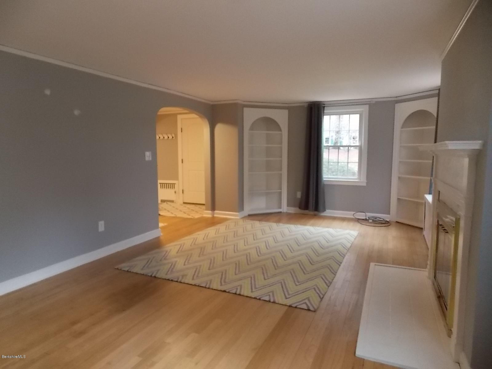 244 Holmes Road Pittsfield, MA 01201 - Photo 15 of 25 DSCN4907