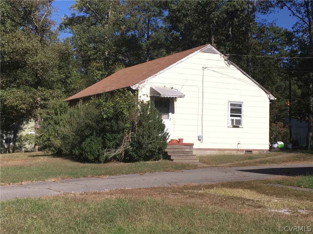 8911 Chester Road Richmond, VA 23237 - Photo 5 of 16 Gallery Image 5