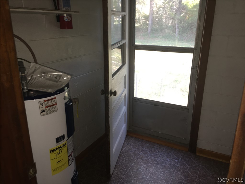 8911 Chester Road Richmond, VA 23237 - Photo 6 of 16 Gallery Image 6