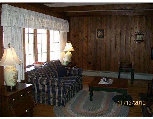 53 Wellstown Road Hopkinton, RI 02804 - Photo 4 of 12 Living Room.