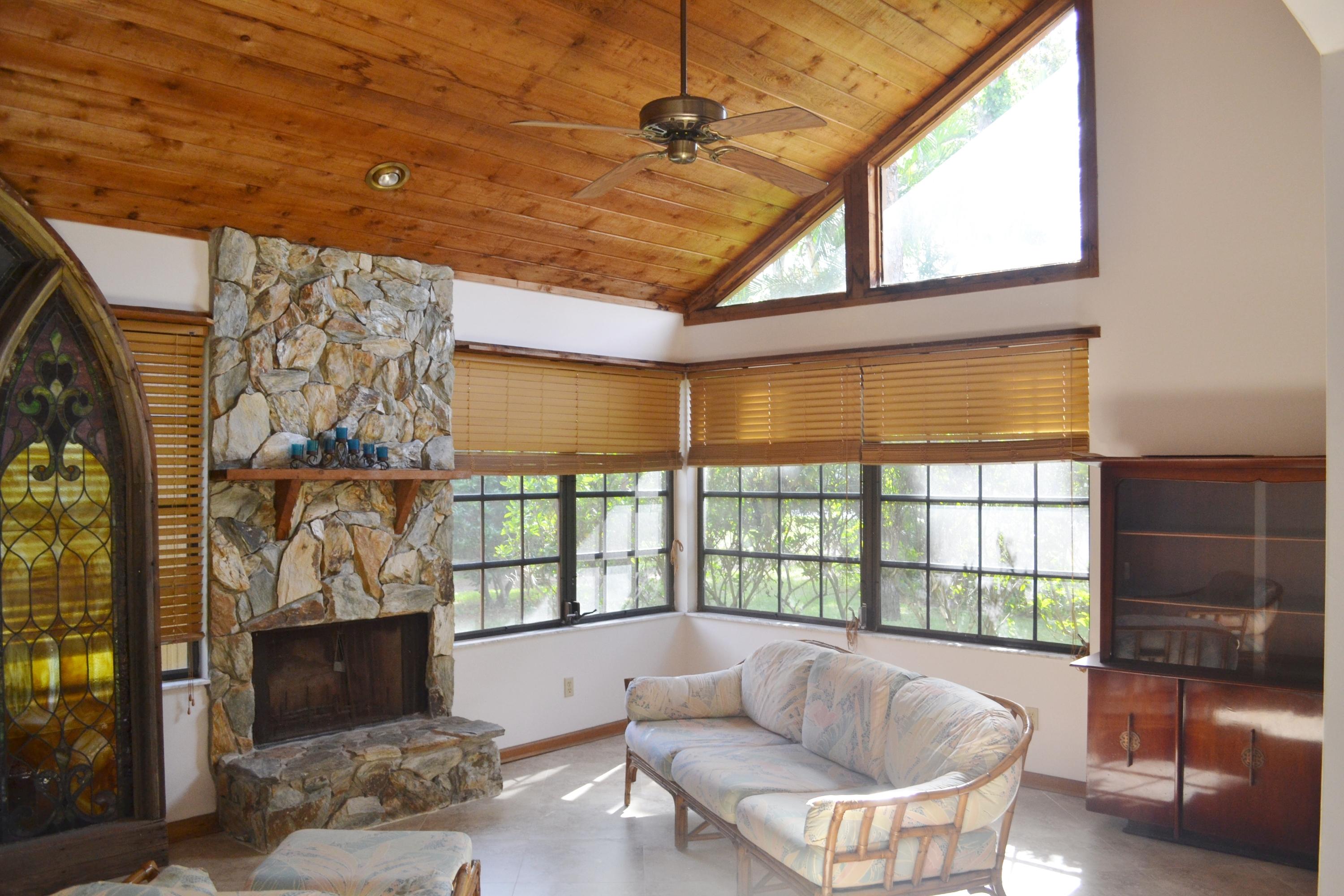6063 Wood Lake Road Jupiter, FL 33458 - Photo 7 of 60 LIGHT-FILLED LIVING AND DINING ROOM
