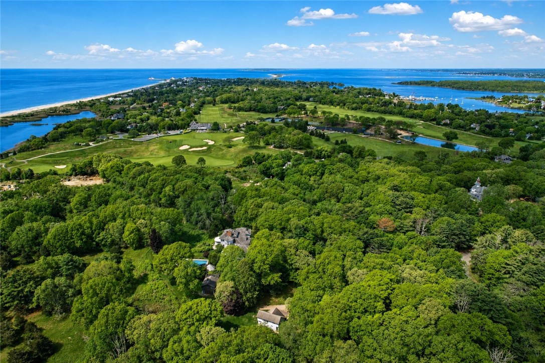 18 East Hills Road Westerly, RI 02891 - Photo 8 of 50