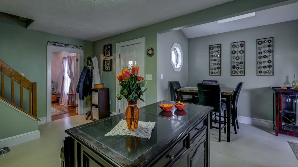 54 Ramsay Street Manchester, NH 03103 - Photo 8 of 25
