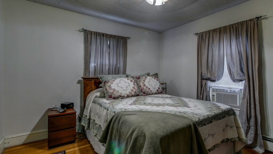 54 Ramsay Street Manchester, NH 03103 - Photo 10 of 25