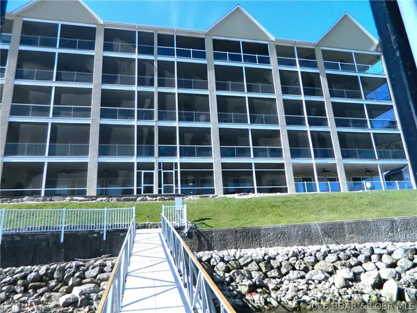 $440,000 | 248 Plaza Gardens Court, Unit 1B, Camdenton, MO 65020