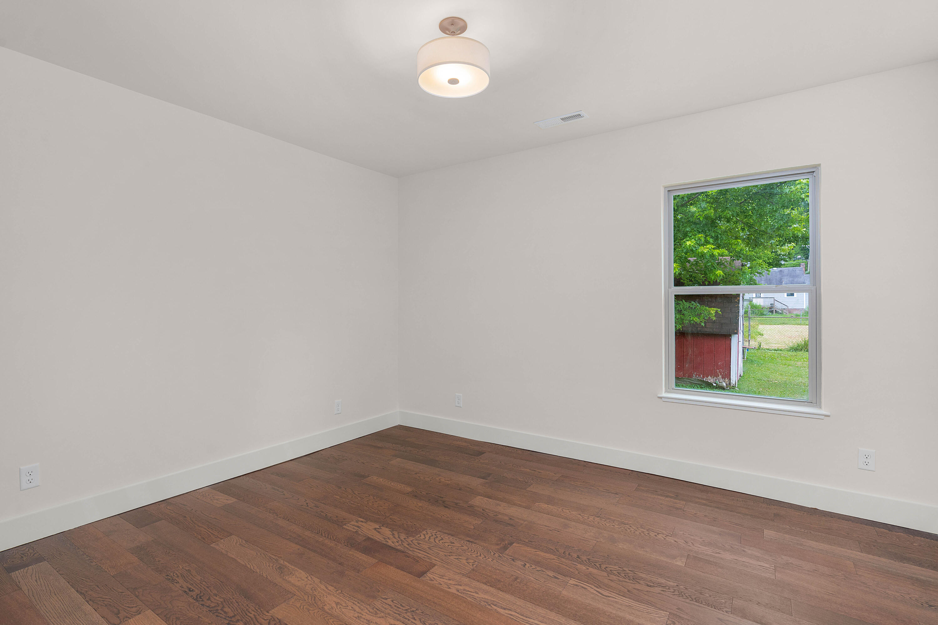 3502 Redding Road Chattanooga, TN 37415 - Photo 27 of 34 22 - 3502 Redding Road - Interior