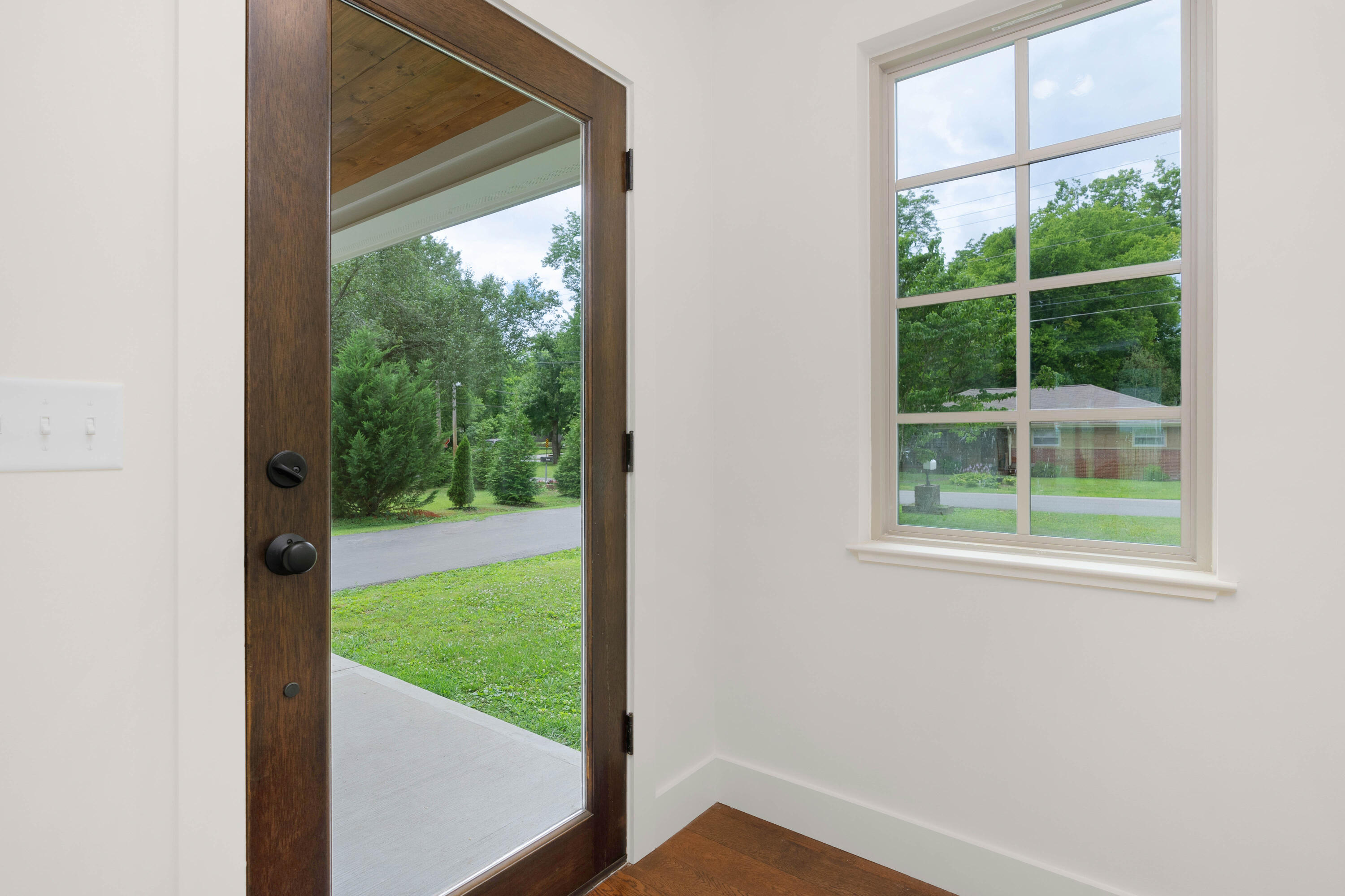 3502 Redding Road Chattanooga, TN 37415 - Photo 5 of 34 14 - 3502 Redding Road - Interior