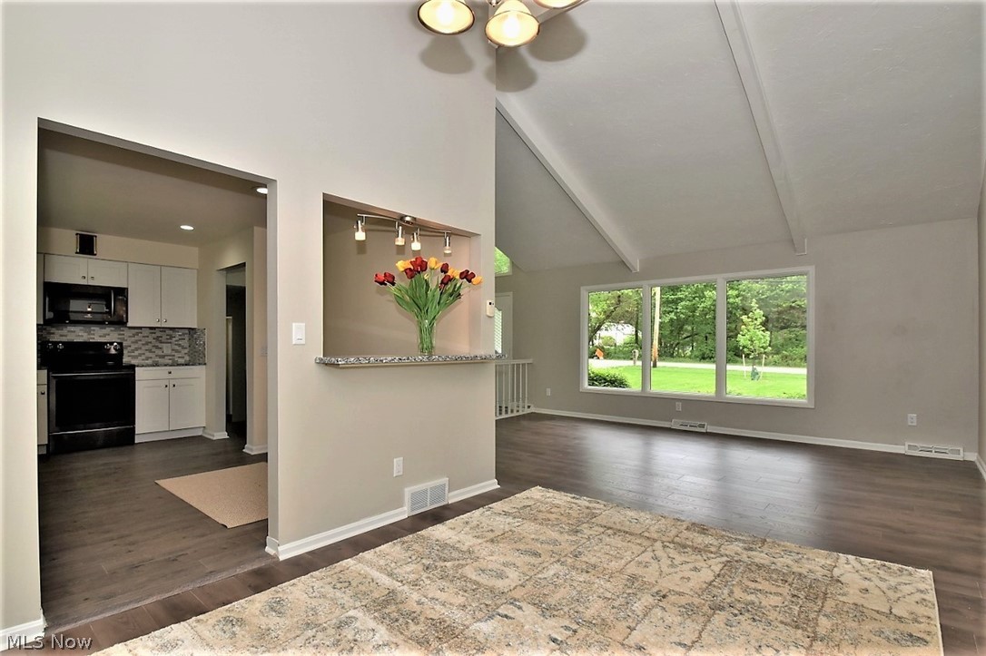 30480 Miles Road Solon, OH 44139 - Photo 12 of 35 Gallery Image 12