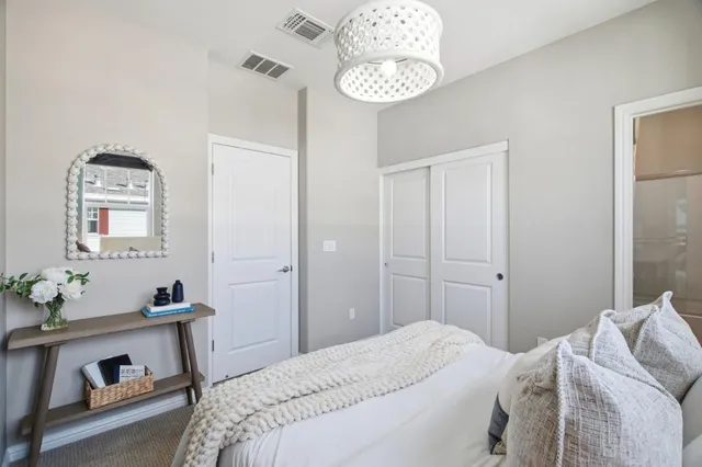 $1,380,000 | 394 Circuit Way, Mountain View, CA 94043